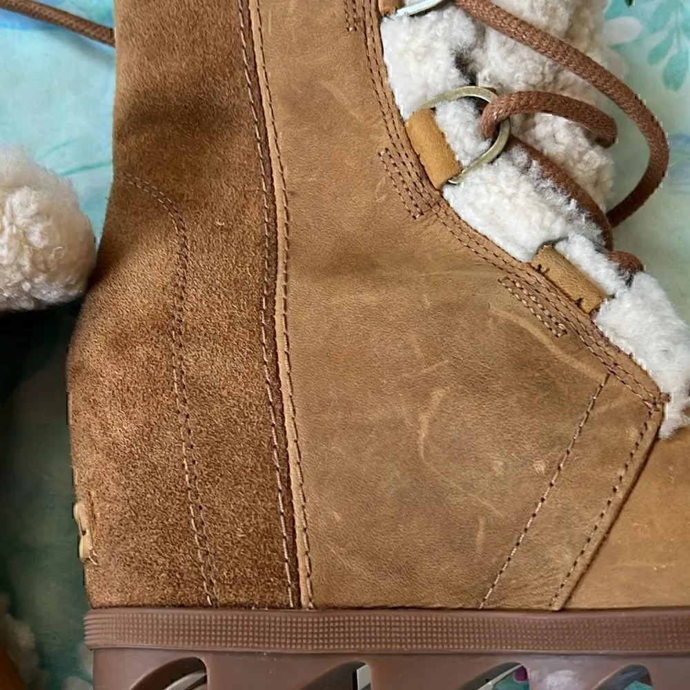 Sorel Joan of Arctic Wedge II Sherpa Tie Boots - 8 Camel - Picture 13 of 16